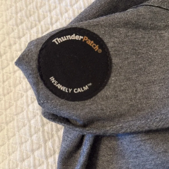 Thunder Shirt Calming Dog Vest - Size Large - Picture 3 of 6